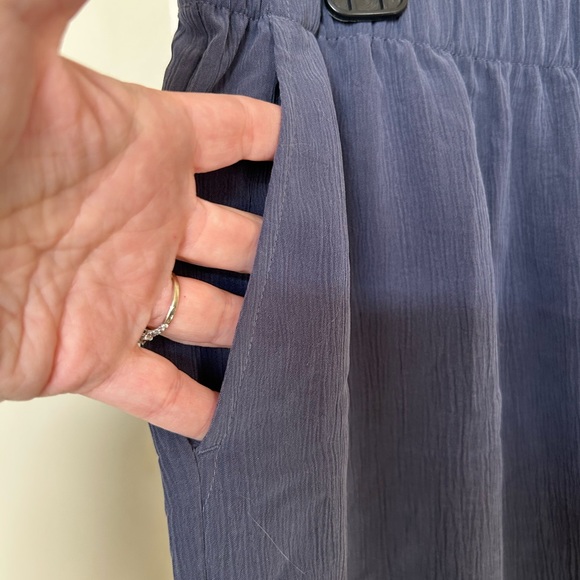 Pure J. Jill Sand Washed Navy Blue Cropped Wide Legged Pants- Size Med Petite - Picture 2 of 5